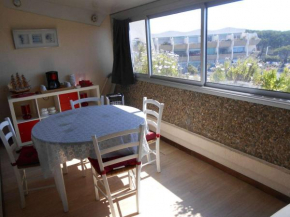 Appartement Port Camargue, 2 pièces, 4 personnes - FR-1-250-211